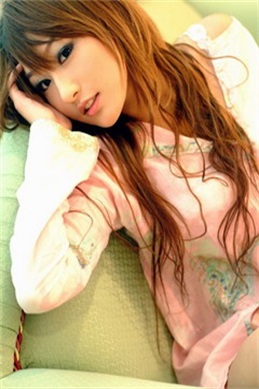 冈本果奈美-日本艺人冈本果奈美是谁